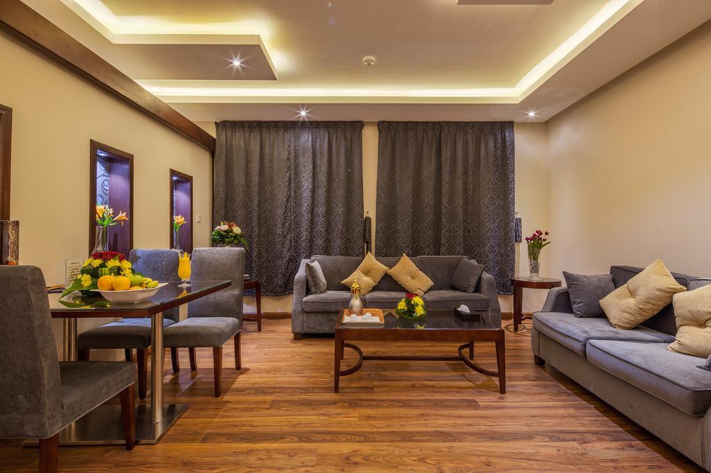 Revan Palace Riade Quarto foto